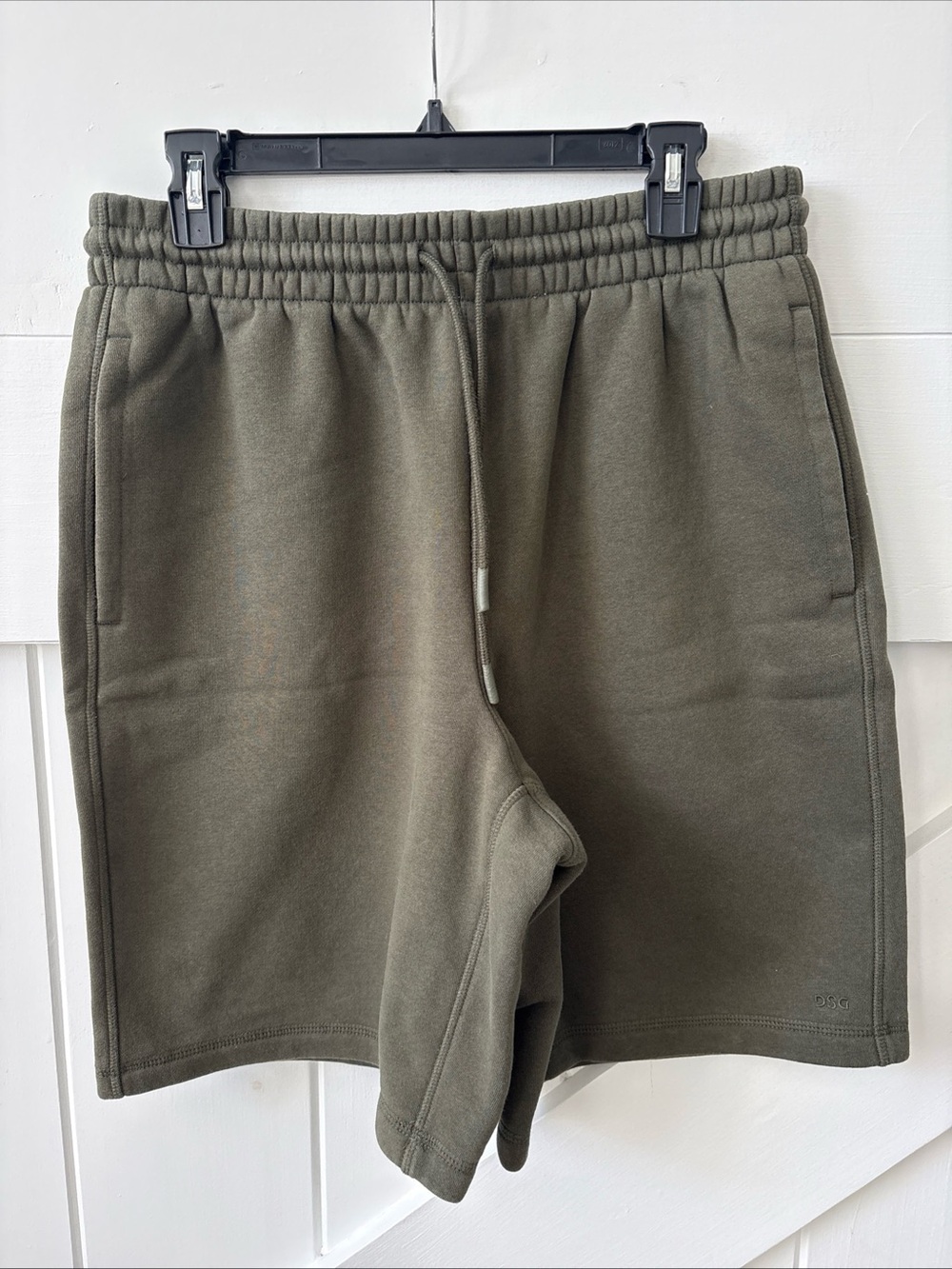 DSG Men's Sweat Shorts Green Drawstring Elastic Waist Pockets 9” Inseam Fleece